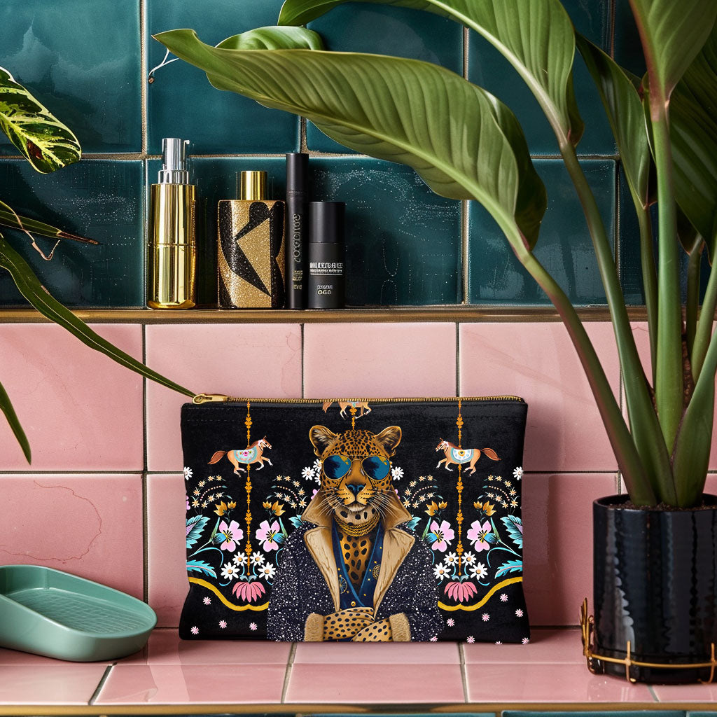 Leonard Tourist - Hannah Claire Creations