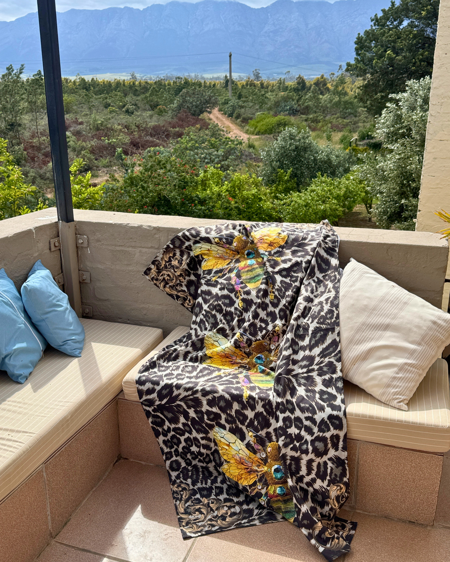 Golden Bee - Beach Towel