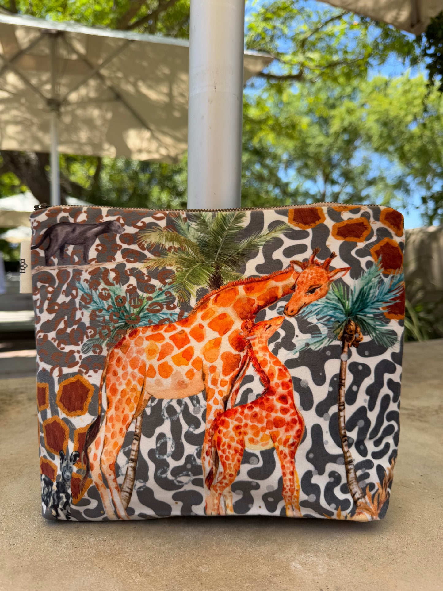 Baby Giraffe - Vanity Bag