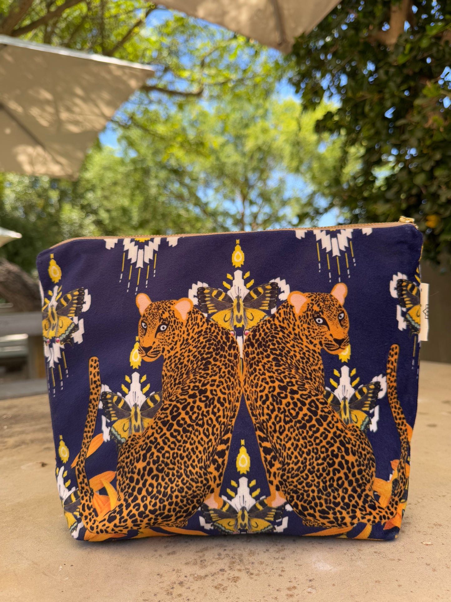 Wild Cat - Vanity Bag