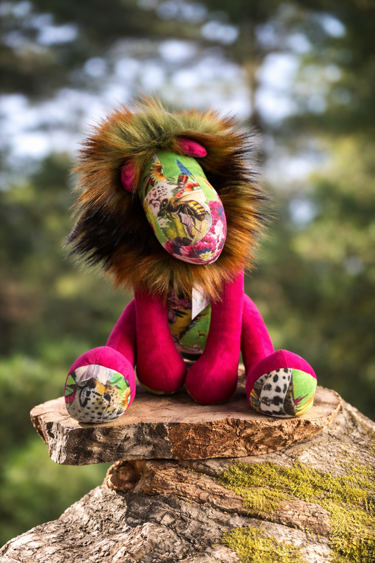Handmade Lion - Pink & Green Bee (Pink Velvet) - Hannah Claire Creations