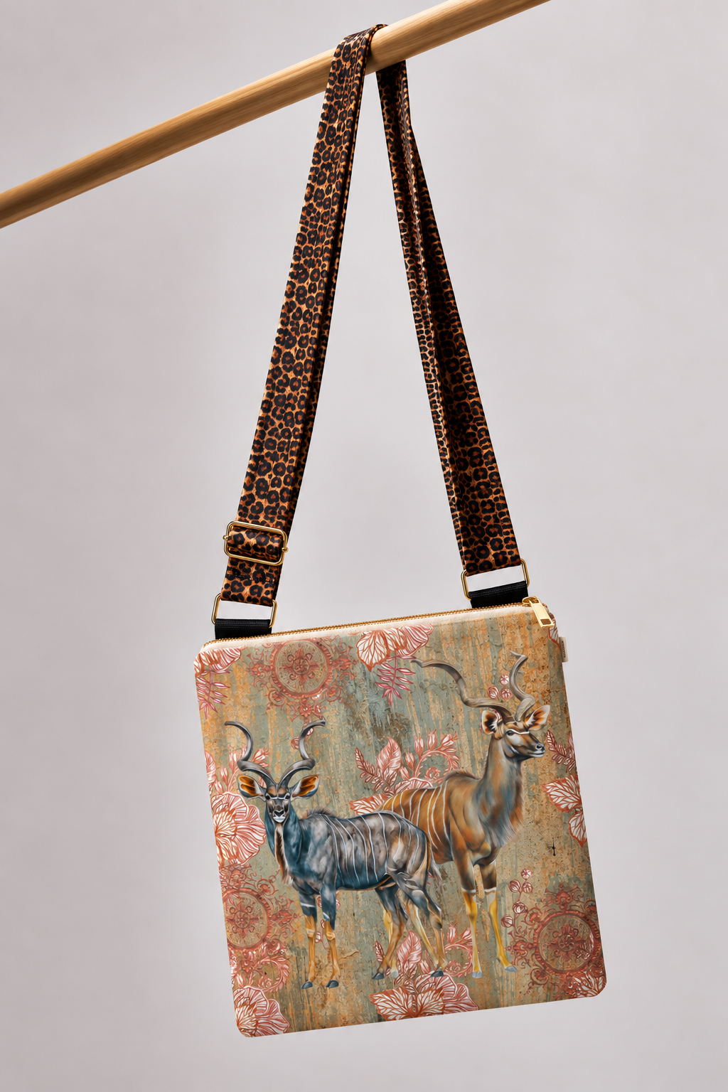Kudu & Vintage Paisley